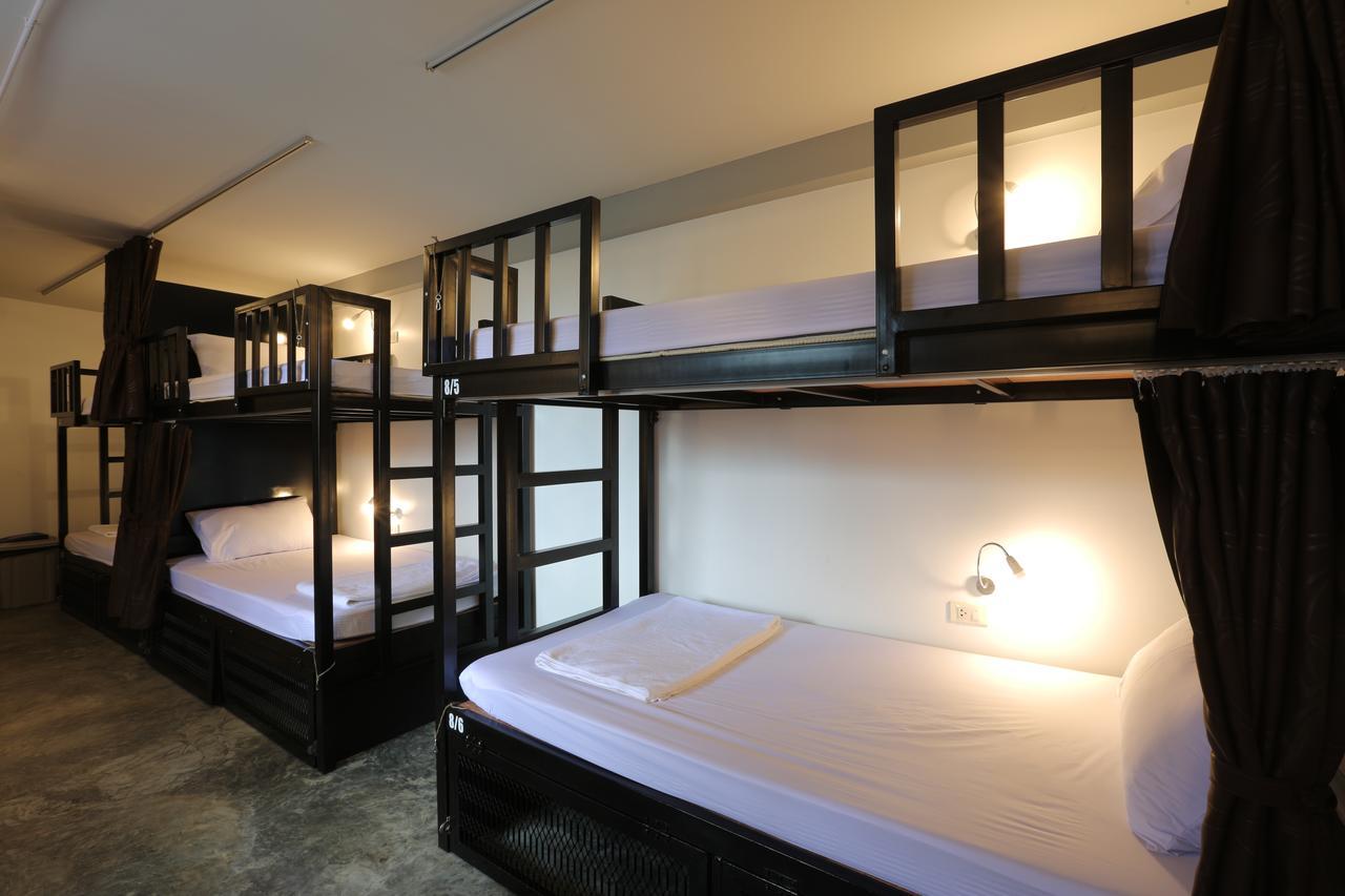 Balcony Party Hostel - 18-40 (Adults Only) Ao Nang Exterior photo
