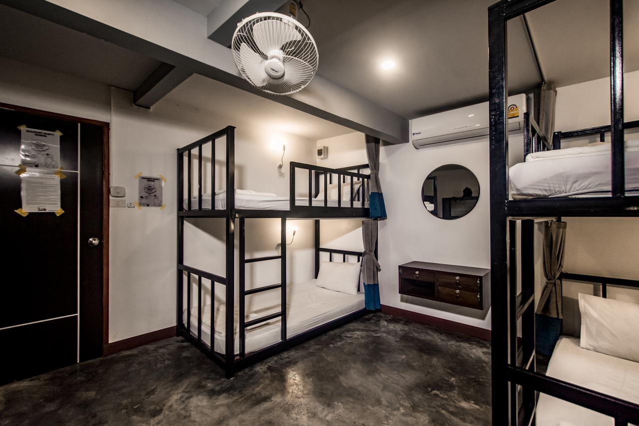 Balcony Party Hostel - 18-40 (Adults Only) Ao Nang Exterior photo