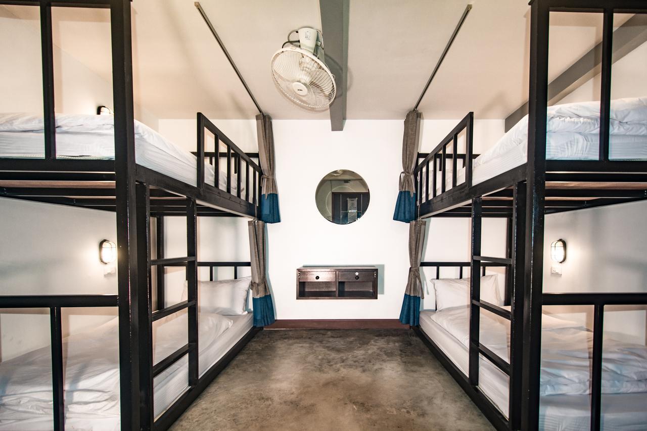 Balcony Party Hostel - 18-40 (Adults Only) Ao Nang Exterior photo